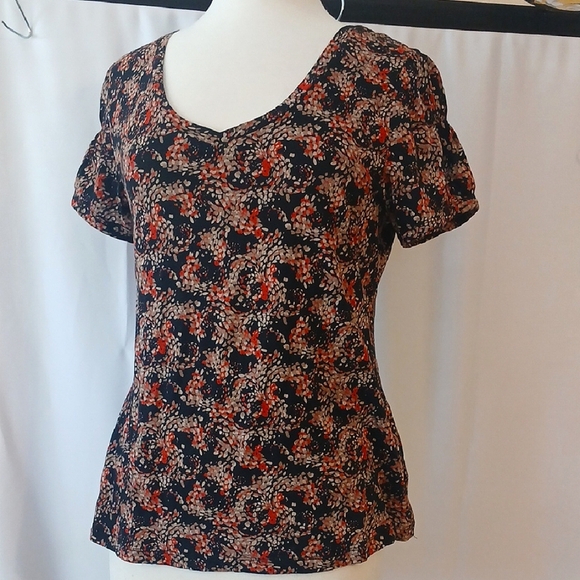 5/$25 🍁ELLE FALL  Print Women's Top SZ LARGE🍁 - Picture 1 of 9